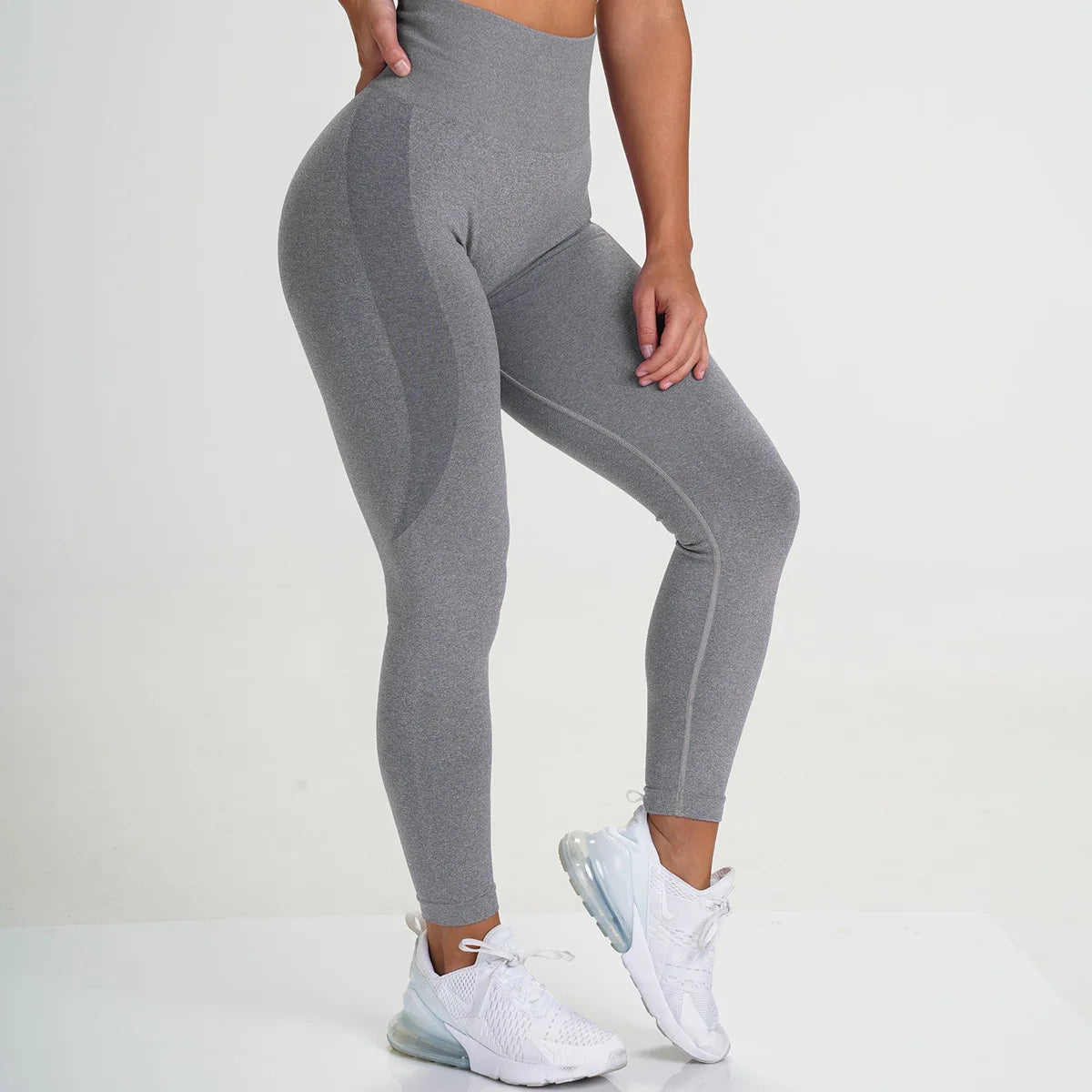 Essential Yoga Leggings – Soft Comfort & Sculpted Fit