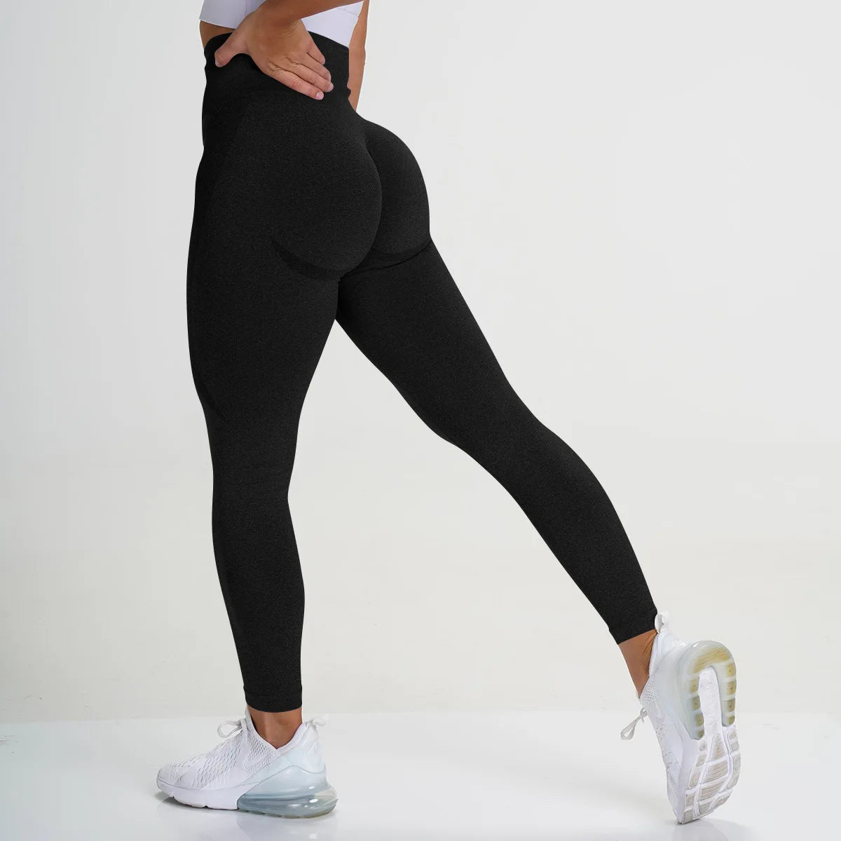 Essential Yoga Leggings – Soft Comfort & Sculpted Fit