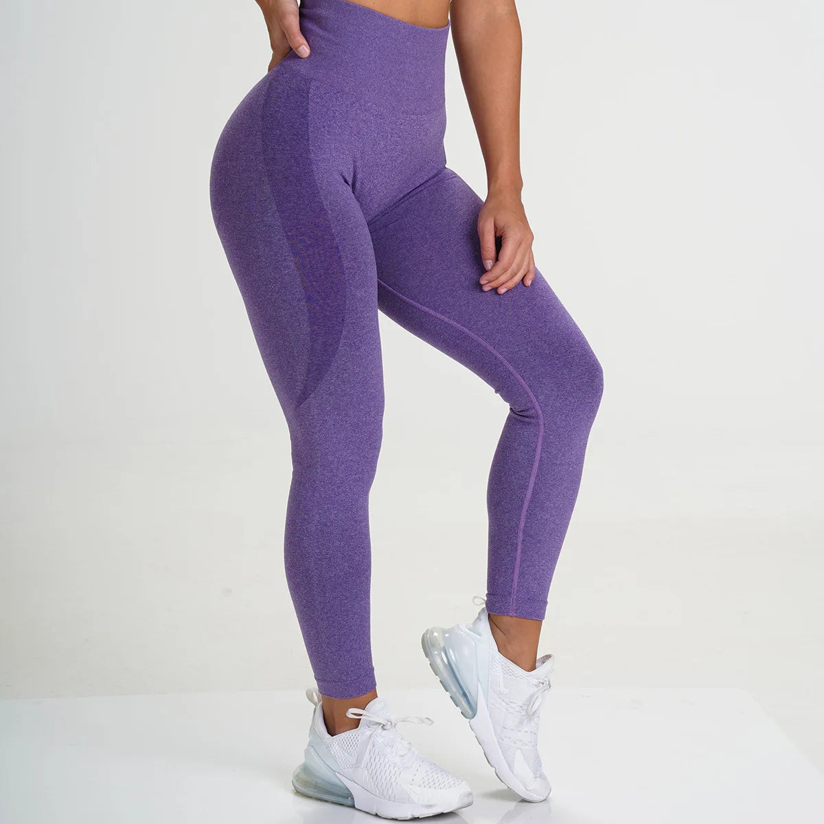 Essential Yoga Leggings – Soft Comfort & Sculpted Fit