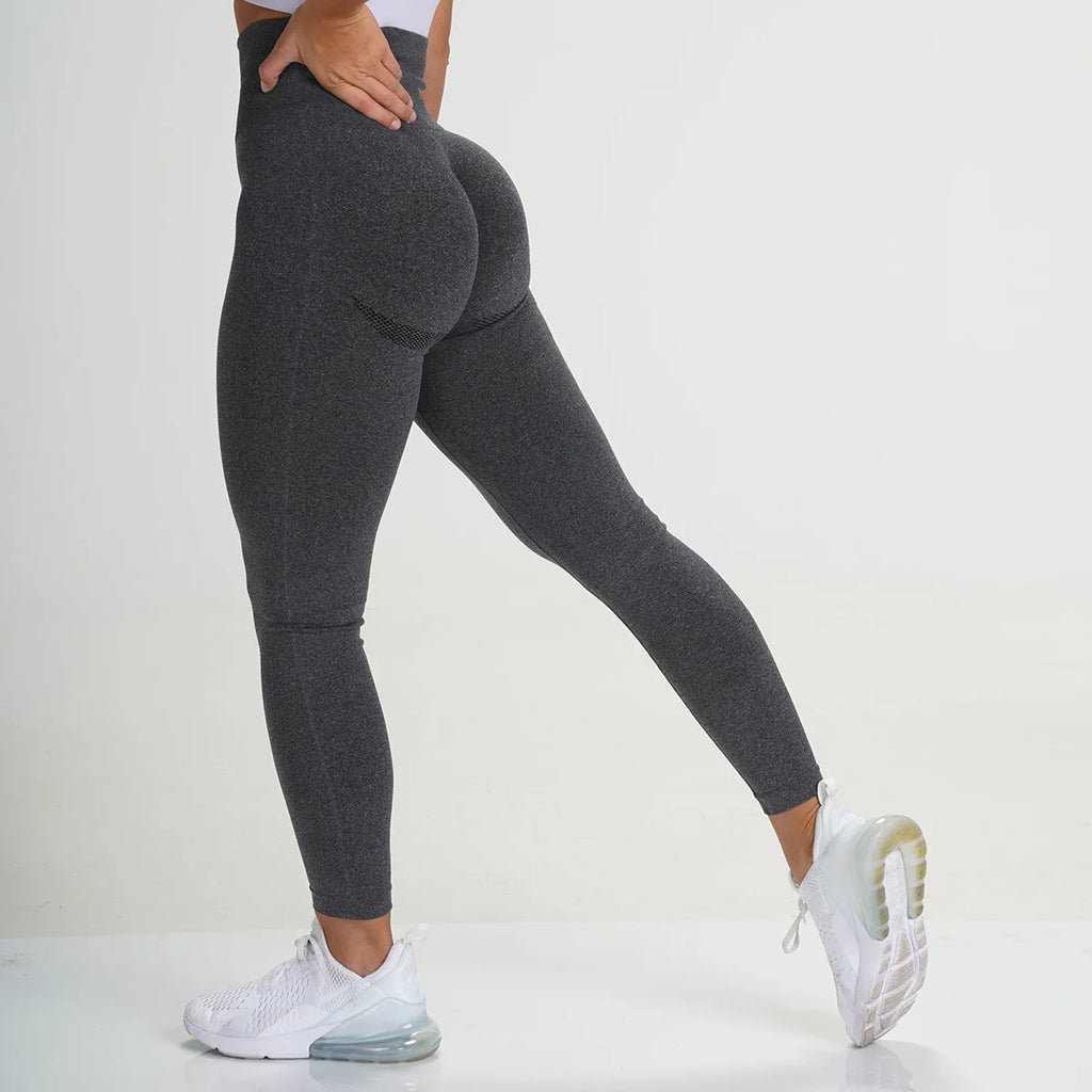Essential Yoga Leggings – Soft Comfort & Sculpted Fit