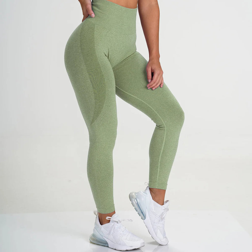 Essential Yoga Leggings – Soft Comfort & Sculpted Fit