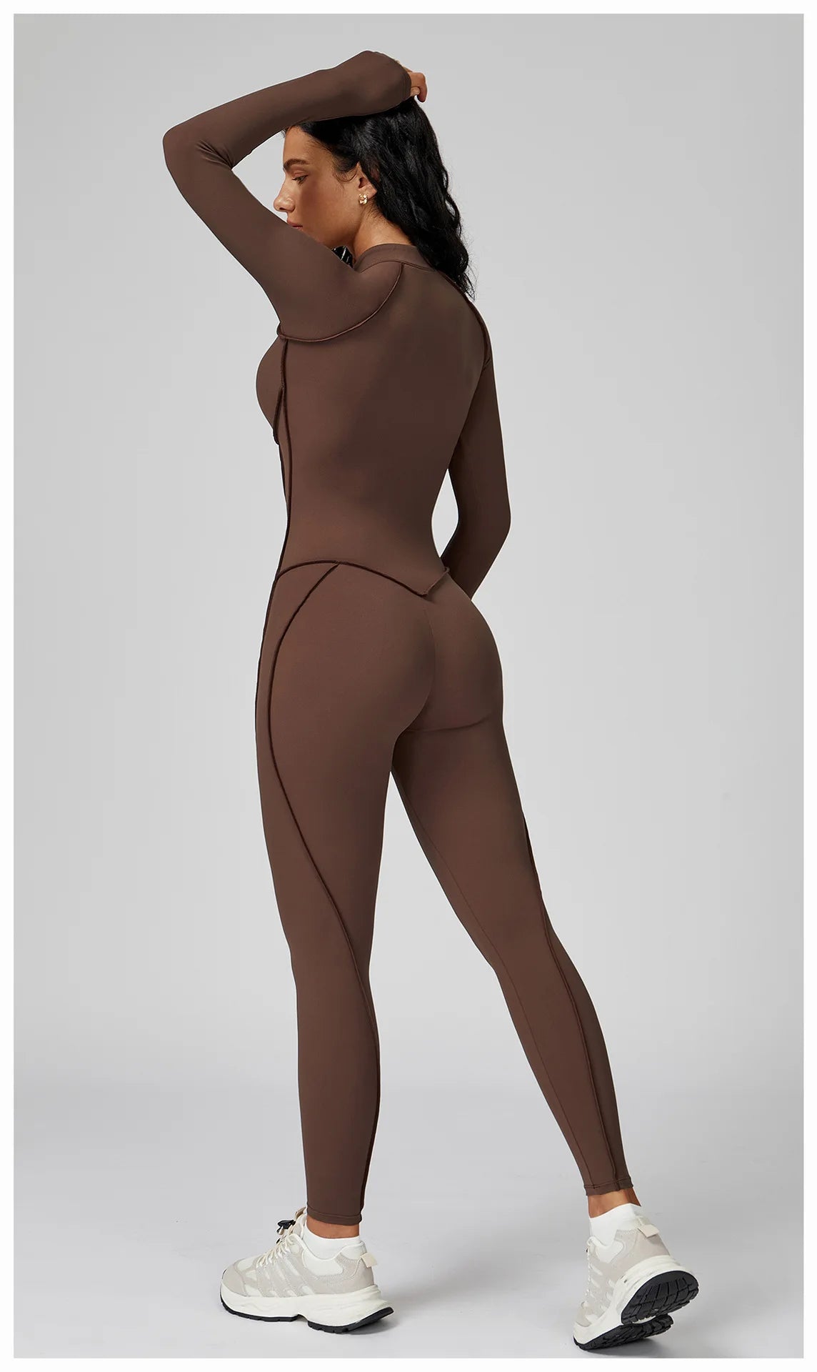 Zip-Front Yoga Jumpsuit – Sculpted Elegance & Comfort